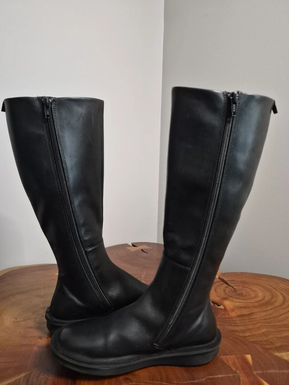 Camper Formiga Leather Riding Boots Black - 35/5 US